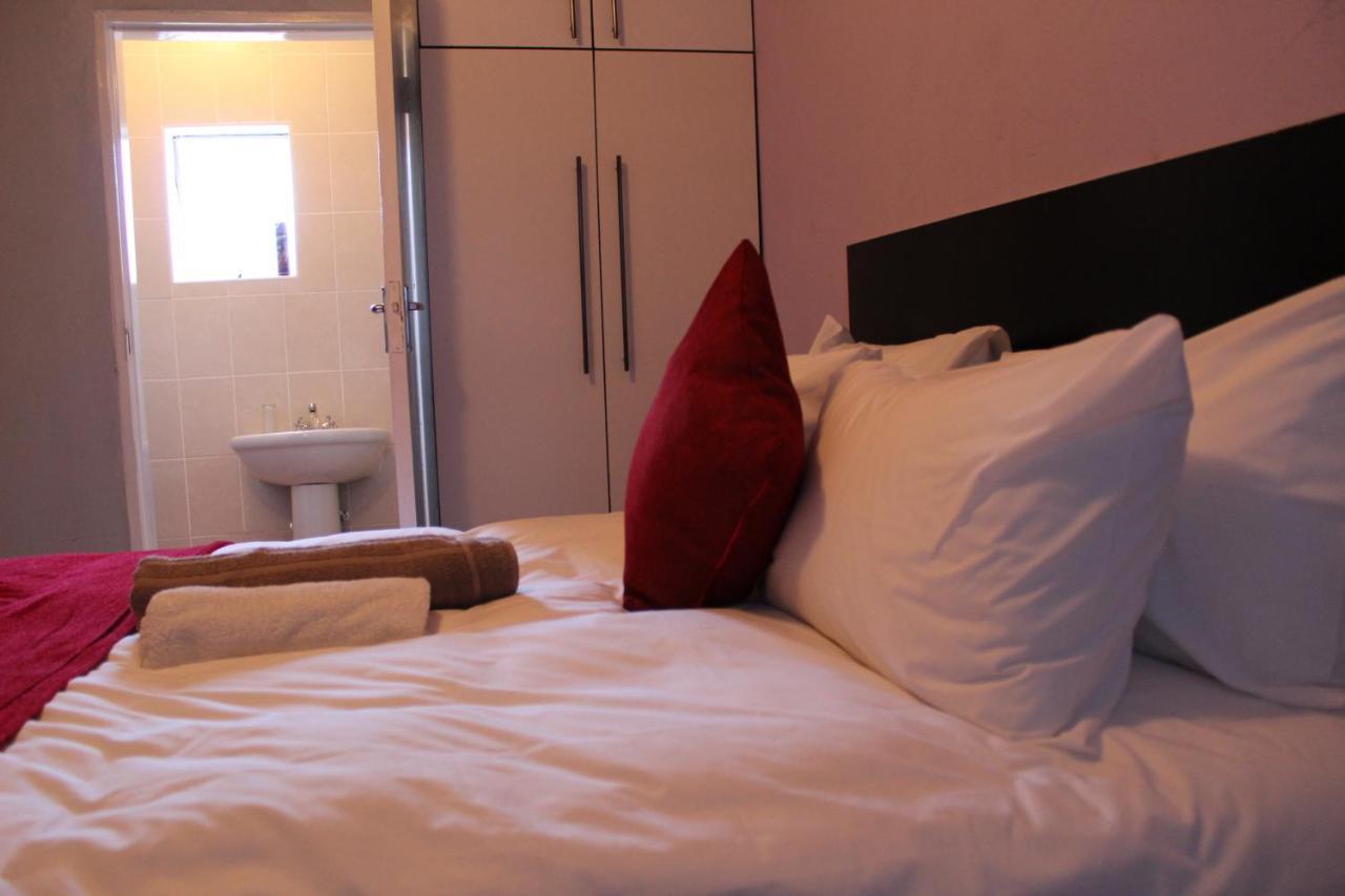 Davilla Guest House Mazenod Εξωτερικό φωτογραφία
