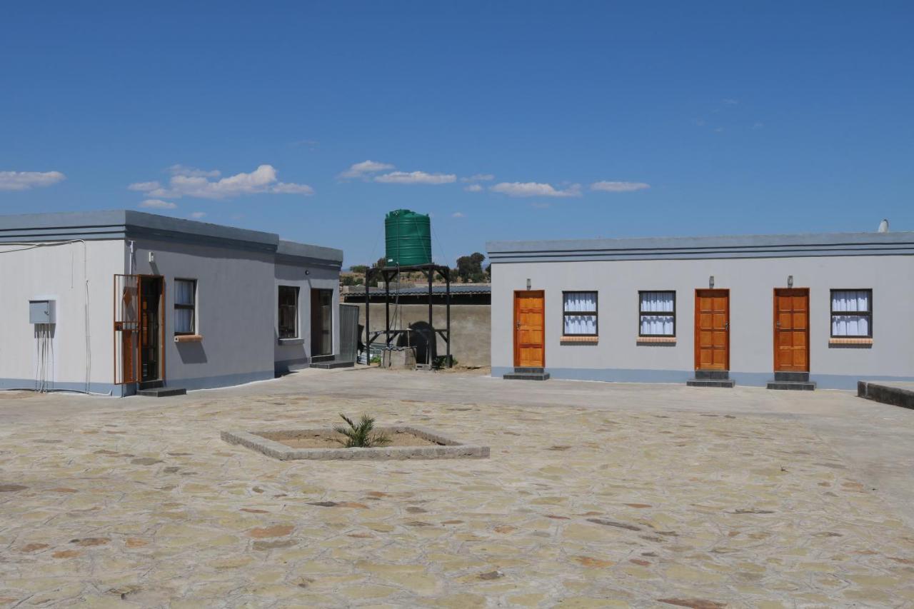 Davilla Guest House Mazenod Εξωτερικό φωτογραφία